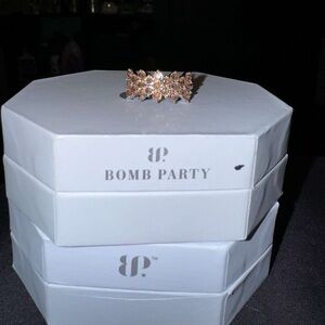 BOMB PARTY SIZE 11